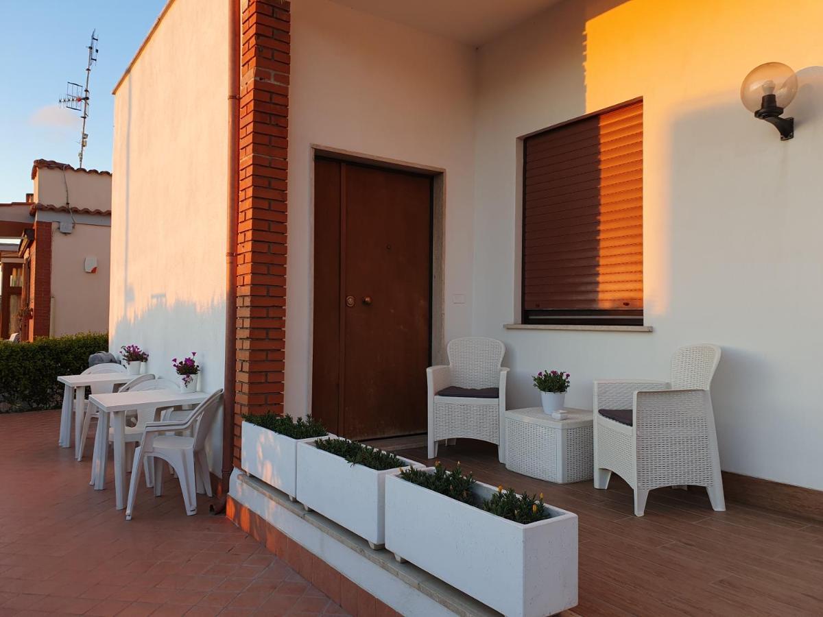 Guest House Al Mare Civitavecchia Kültér fotó